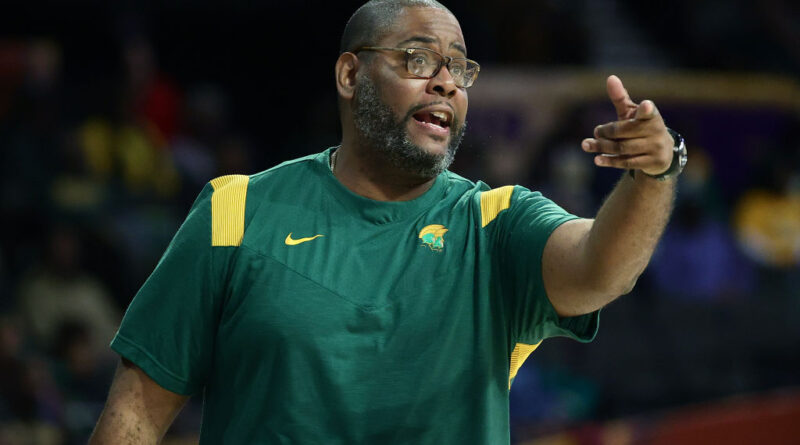 Norfolk State Coach Robert Jones