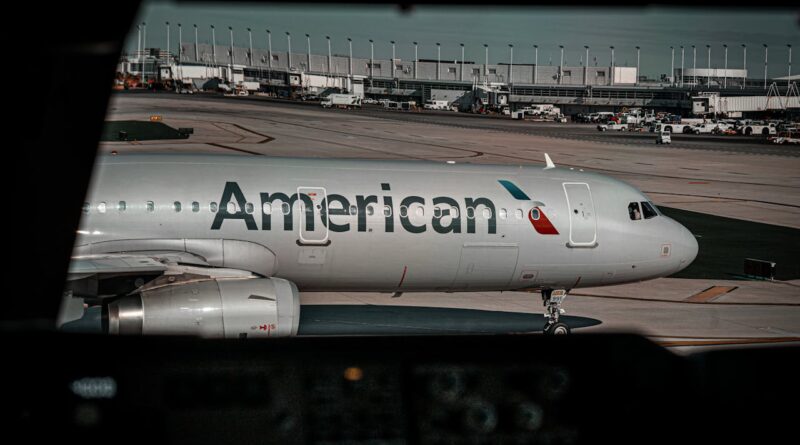 American Airlines, lawsuit, racial discrimnation